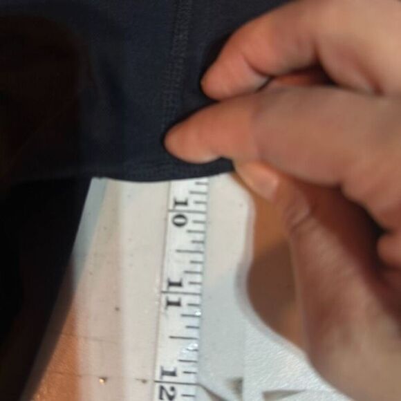 Baleaf Flyleaf 9" Tight-fitting Biking Athletic Shorts Small Phone Pockets Black - Picture 10 of 11